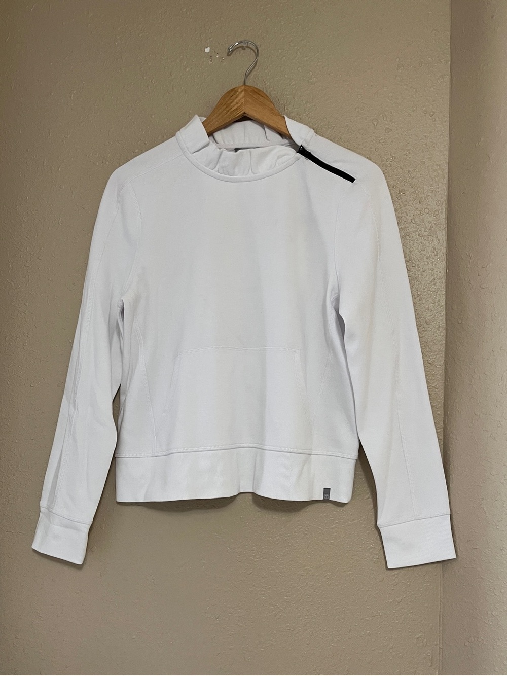 NWT T by Talbots White Side-Zip Ruffle Neck Pullover Sweatshirt Size Medium